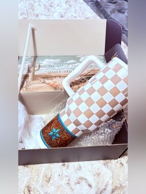 Checked White and Tan Ceramic Pitcher with Turquoise Accent